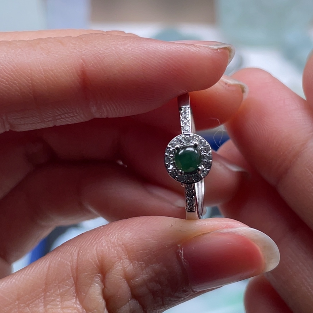 翡翠未镶嵌颈饰天然翡翠