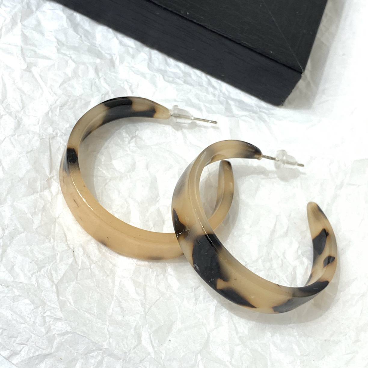 钛钢耳饰 LARVINA法式复古豹纹耳环