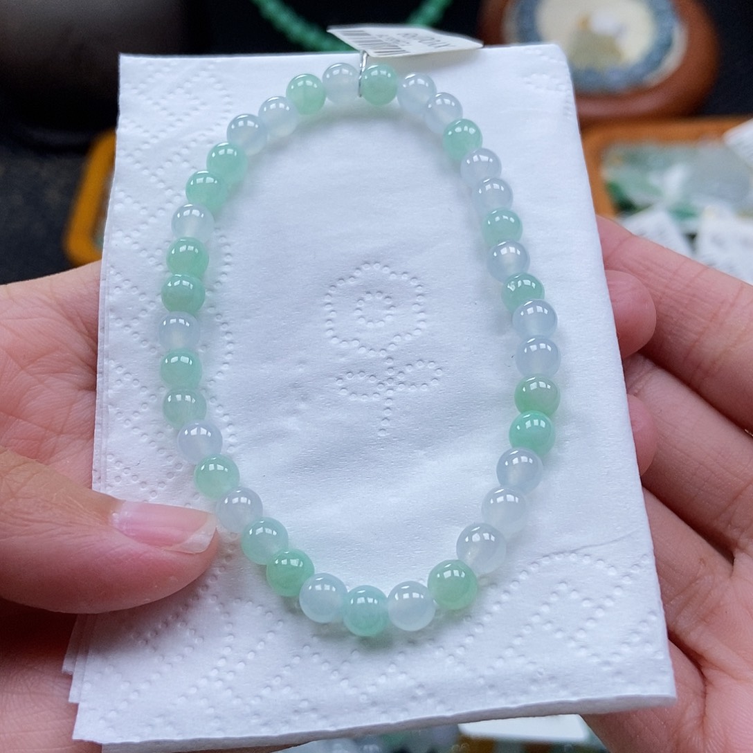 未镶嵌挂件翡翠闪