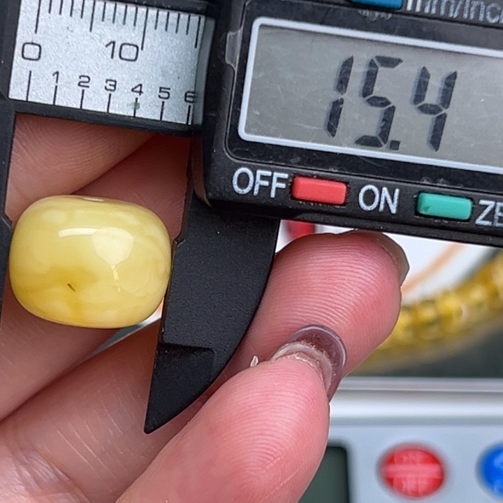 琥珀裸石未镶嵌微瑕262