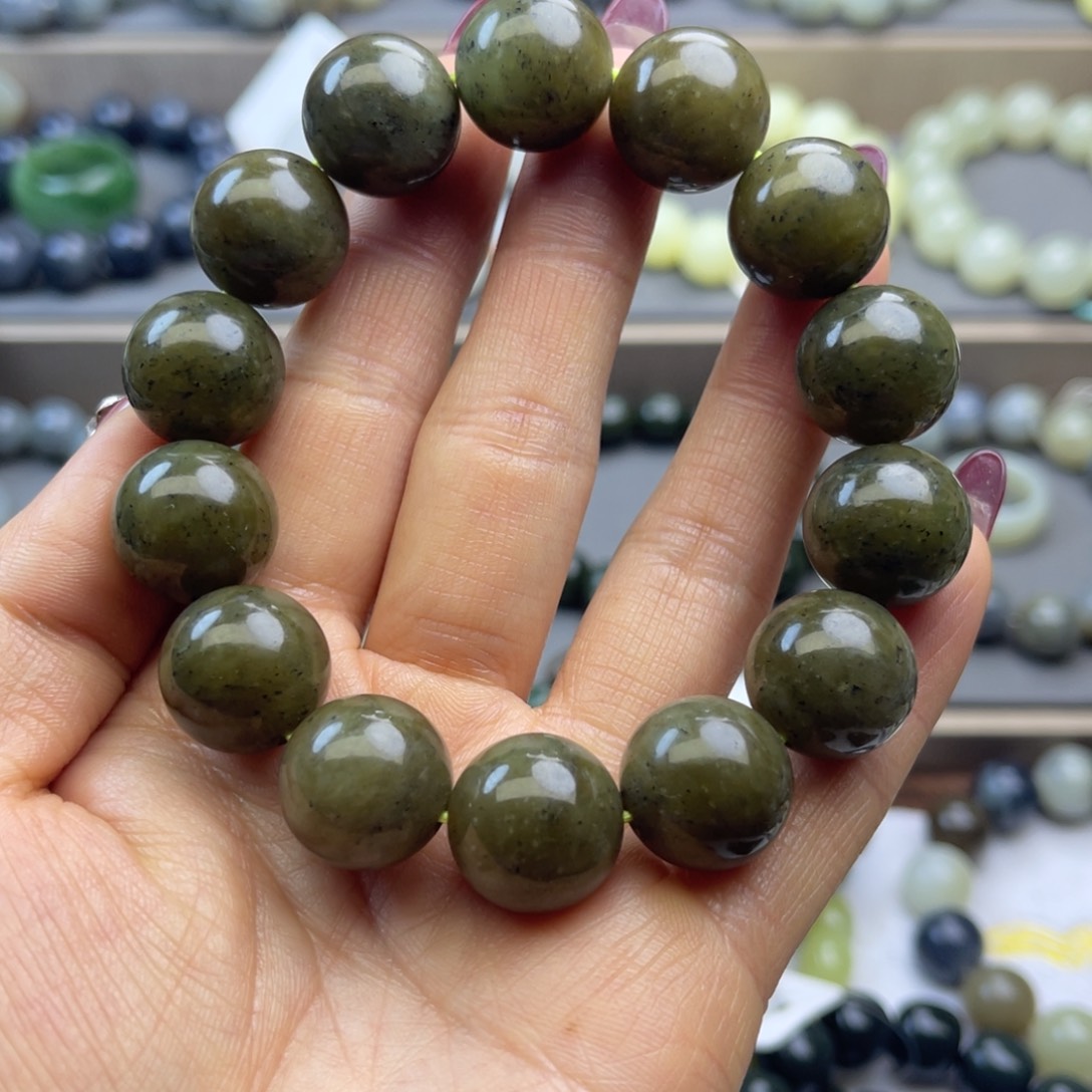 和田玉手链未镶嵌