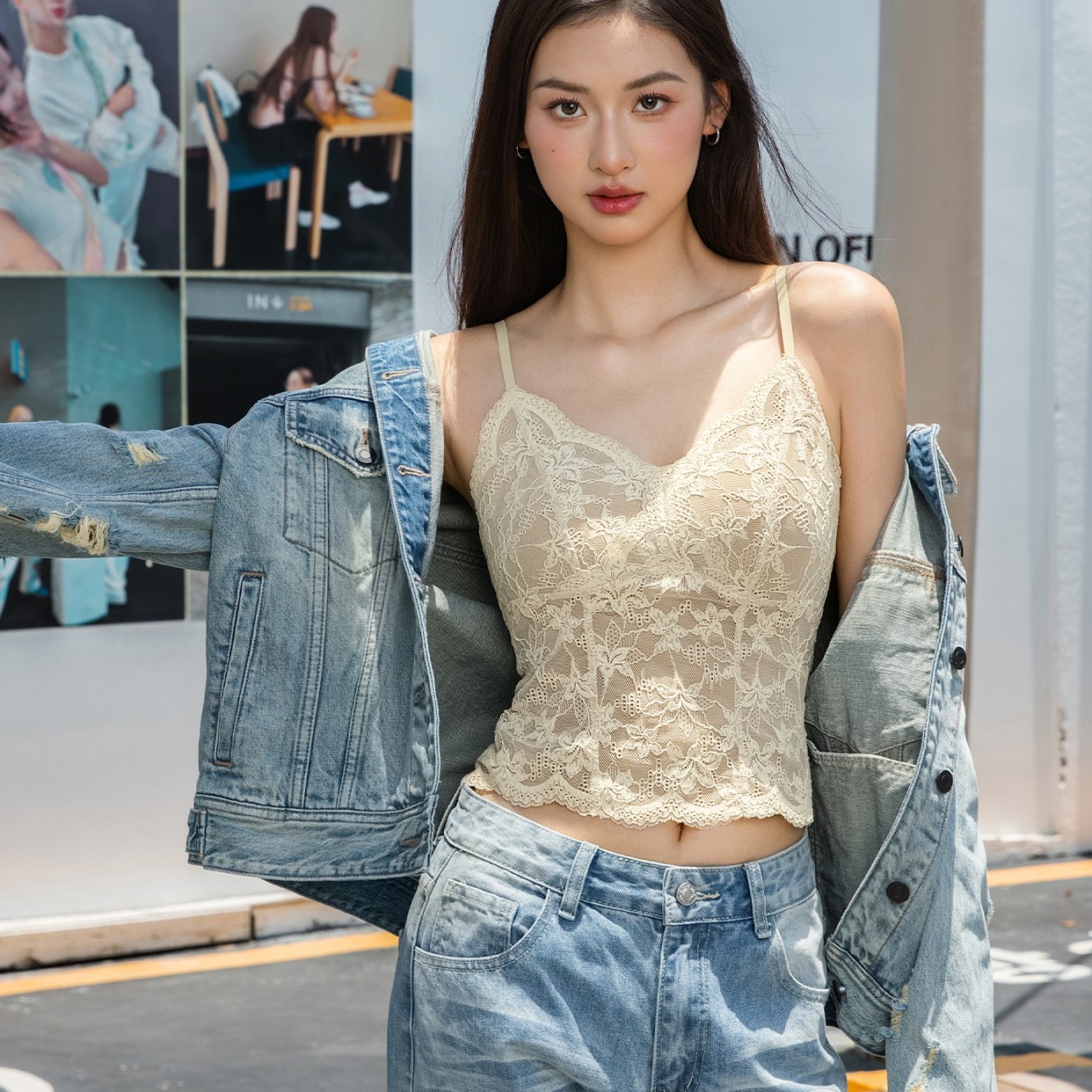 [设计师款v领吊带]6099设计师同款v领蕾丝吊带通勤蕾丝背心时尚