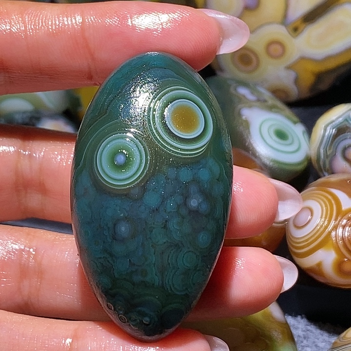 玛瑙/玉髓未镶嵌珠宝奇石13