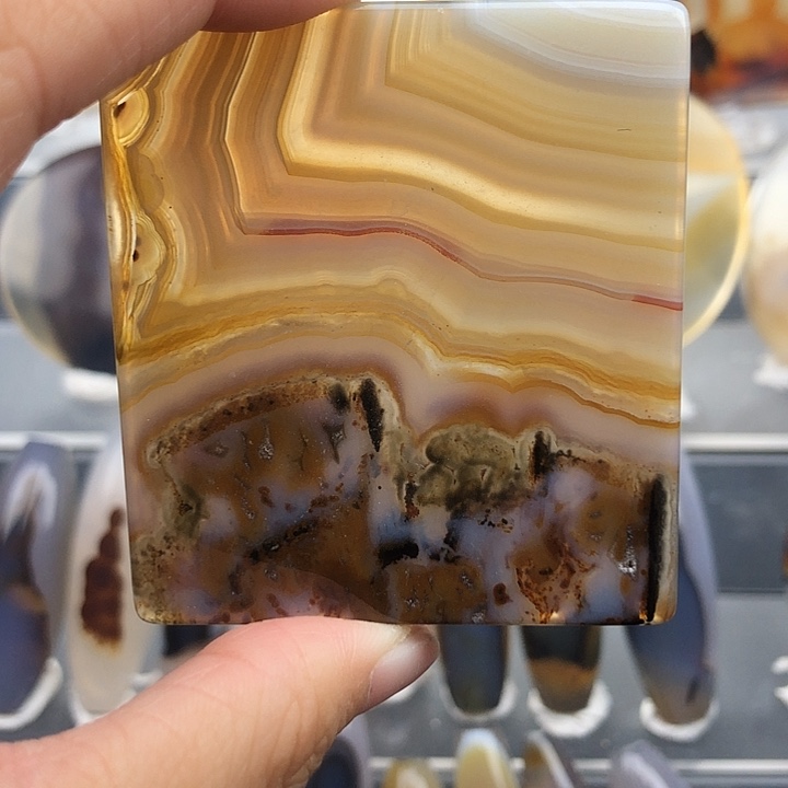 查罗石未镶嵌珠宝半成品193