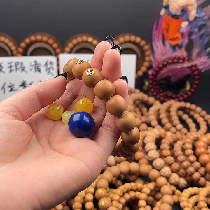 目***易猴头核桃吊坠微瑕走色泛油大佬型