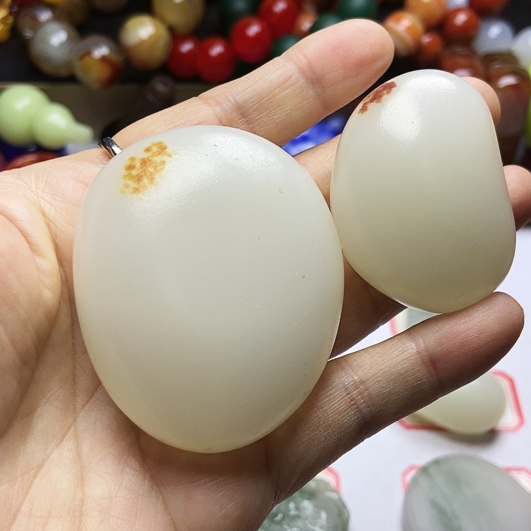 高***清玛瑙/玉髓未镶嵌手链