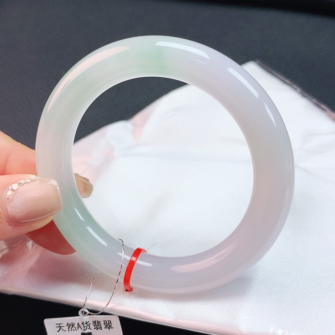 翡翠手镯未镶嵌53胖