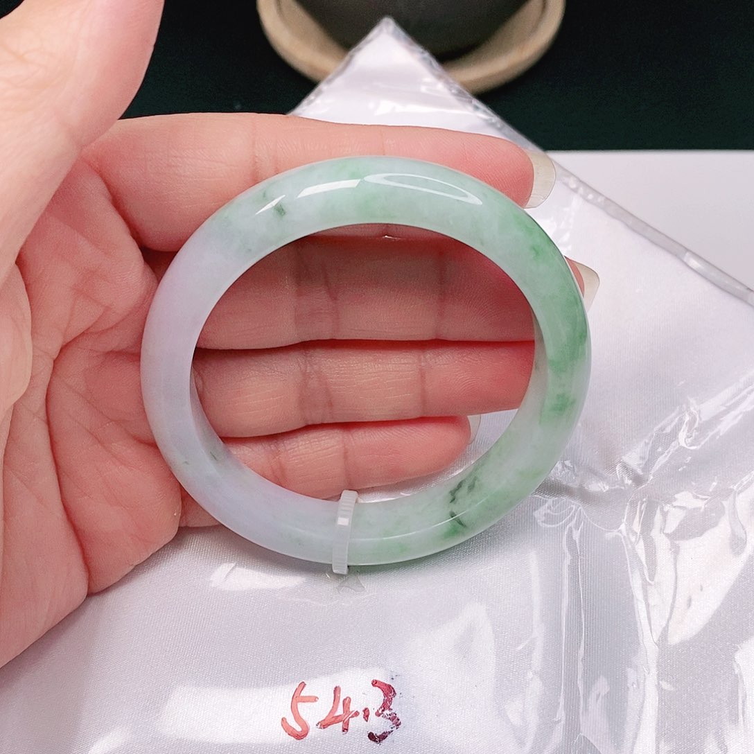 【闪购商品】翡翠手镯未镶嵌正圈