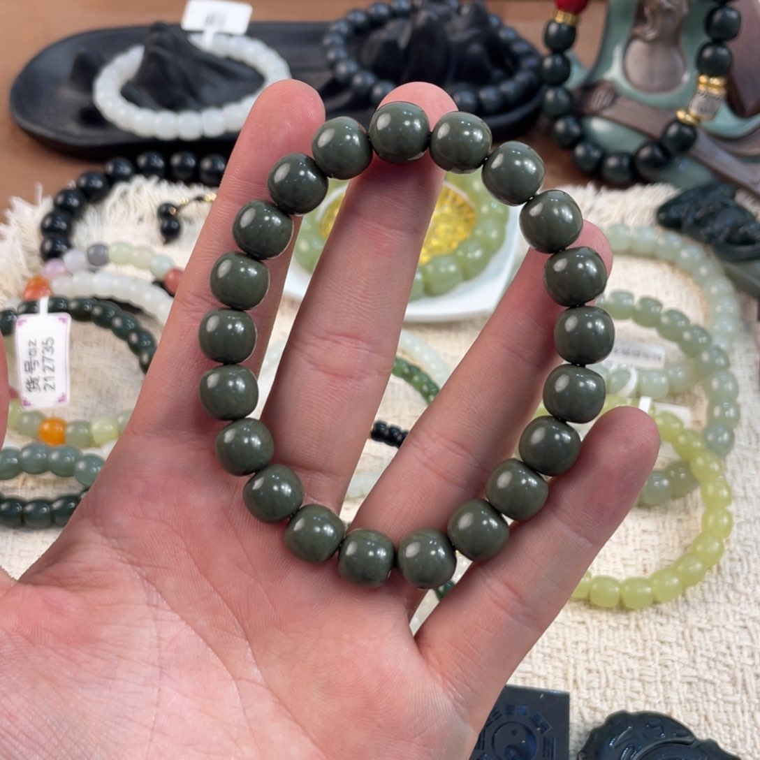 未镶嵌手链和田玉