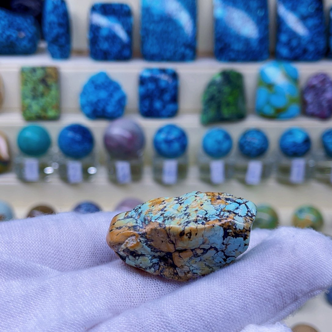 绿松石未镶嵌绿松石