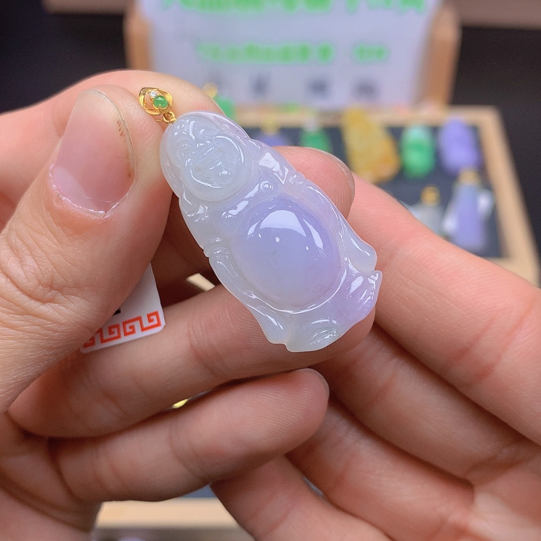 翡翠颈饰18K金镶嵌翡翠