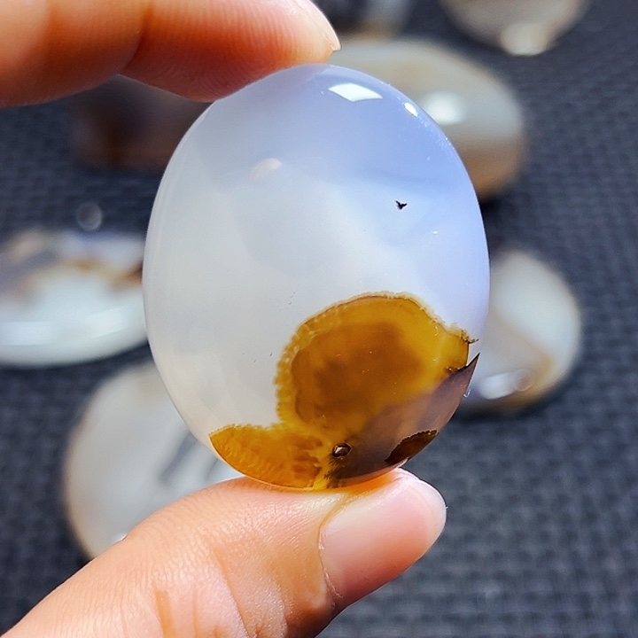 玛瑙/玉髓未镶嵌珠宝半成品