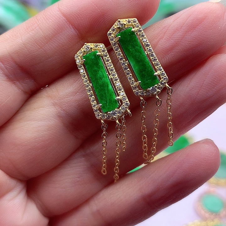 翡翠颈饰银S925镶嵌翡翠