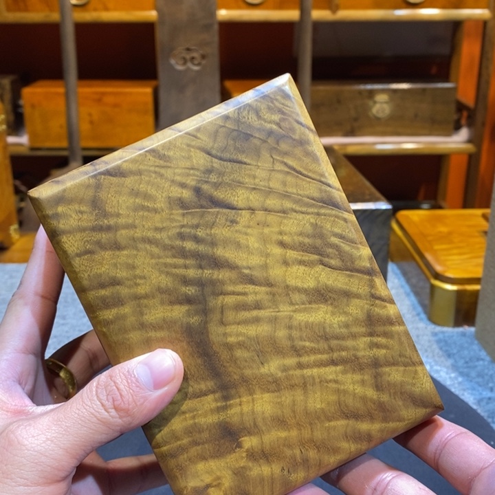 金丝楠阴沉木首饰盒 22