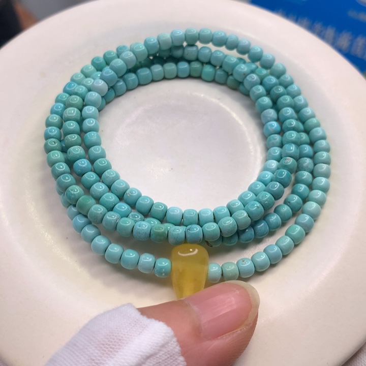 绿松石配饰未镶嵌