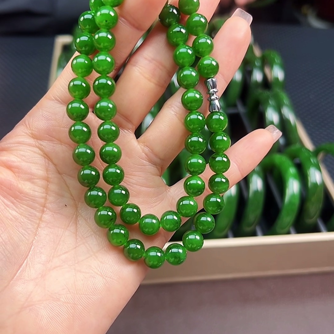 和田玉（碧玉）未镶嵌颈饰卡8