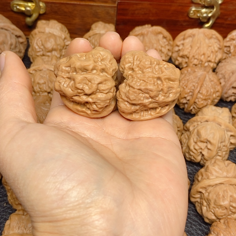 【闪购商品】吊坠文玩核桃无***人蛙蛙38