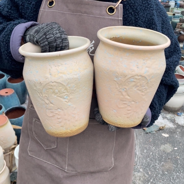 紫砂花盆口17高24瑕疵瑕疵