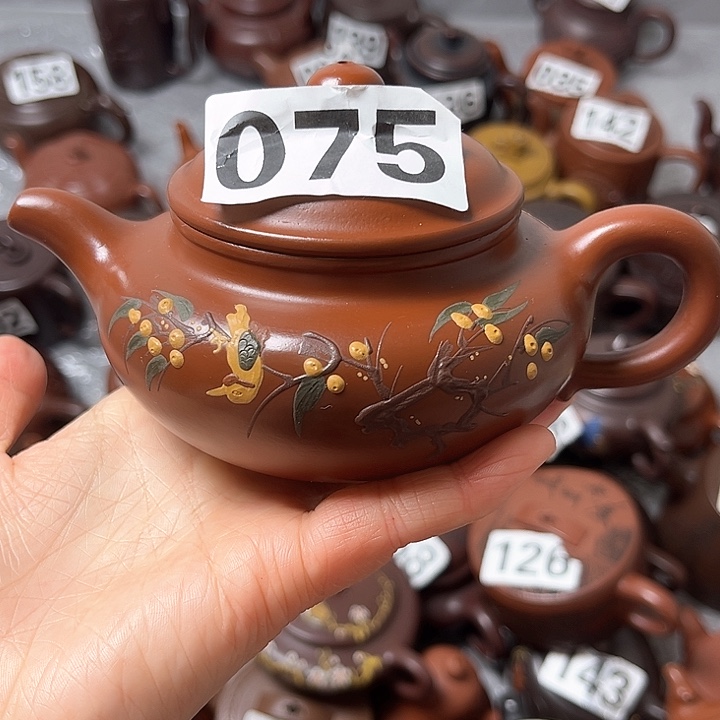 紫砂茶壶紫砂微瑕半手