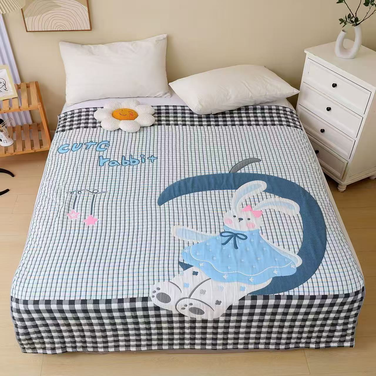 蓝色秋千兔-150*200纯棉亲肤 泡芙被