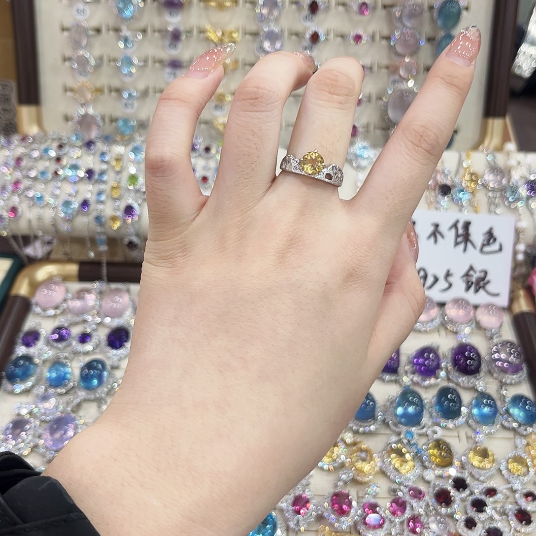 银S925镶嵌烟晶戒指