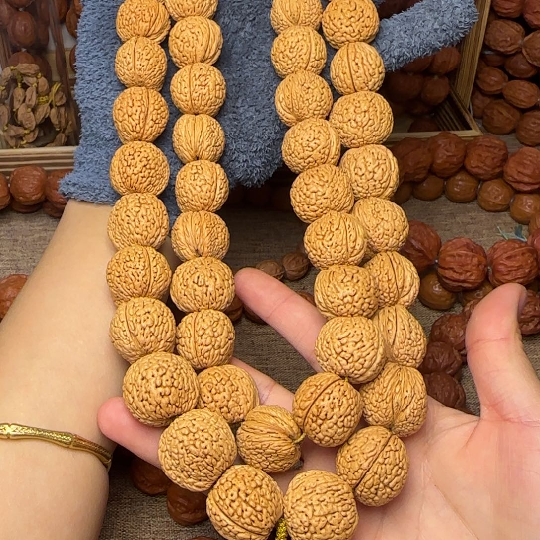 吊坠文玩核桃桃核脖挂54颗