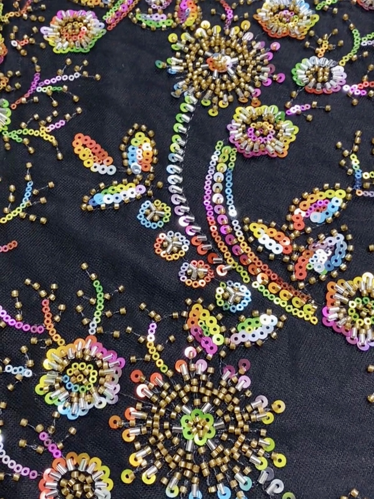 重工珠管彩色亮片绣花服装面料礼服旗袍民族风连衣裙布料工厂直销