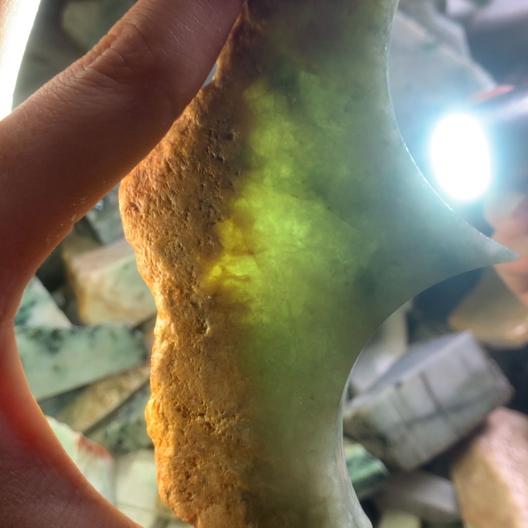 翡翠颈饰未镶嵌缅甸翡翠