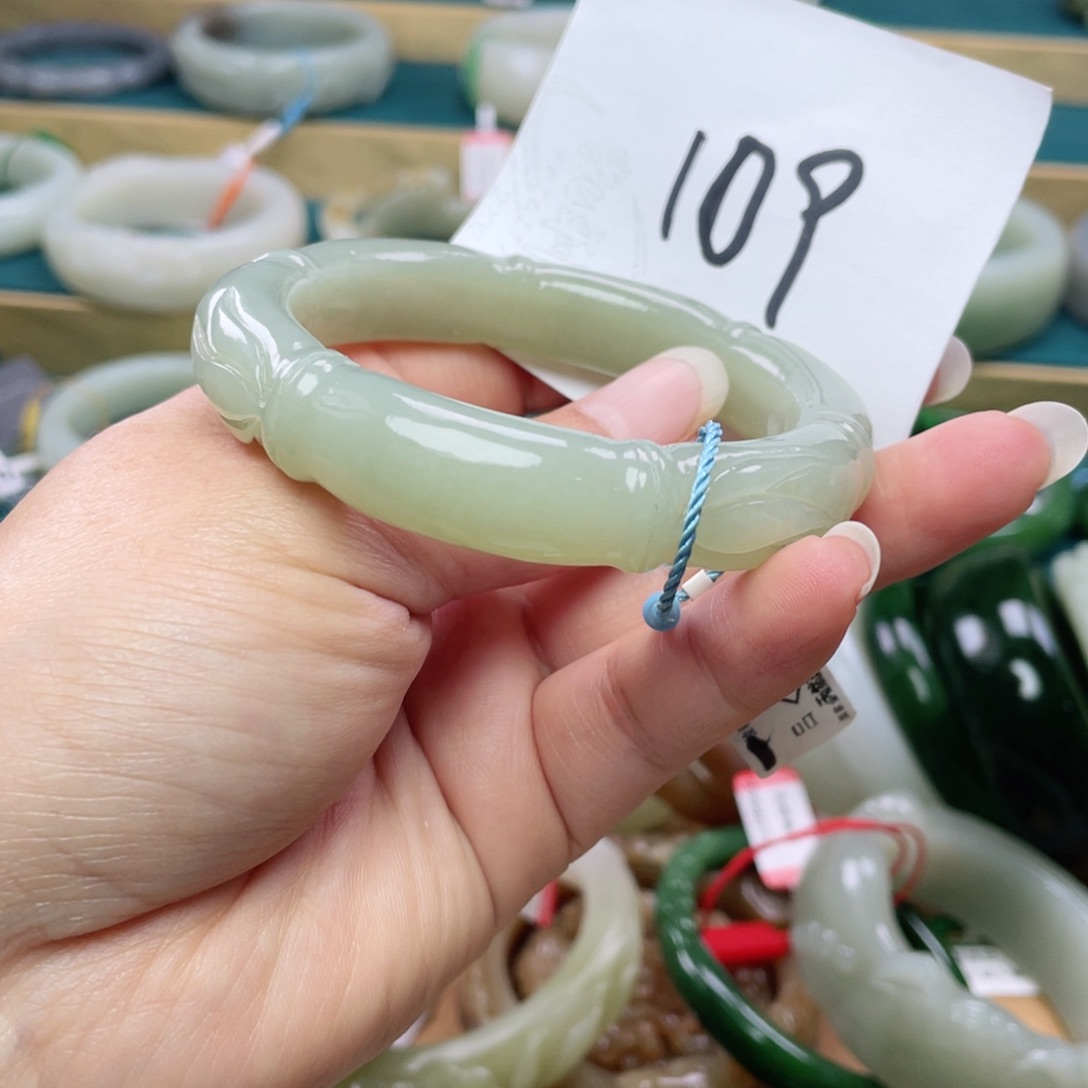 未镶嵌手镯和田玉圈口57