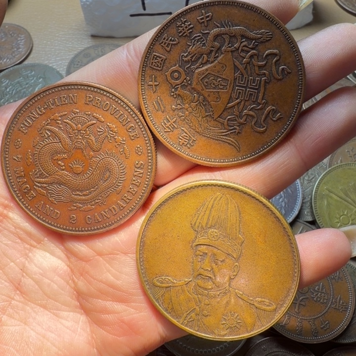 唯***李三个铜币工艺品摆件