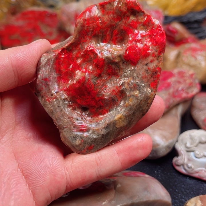 鸡血石昌化鸡血石