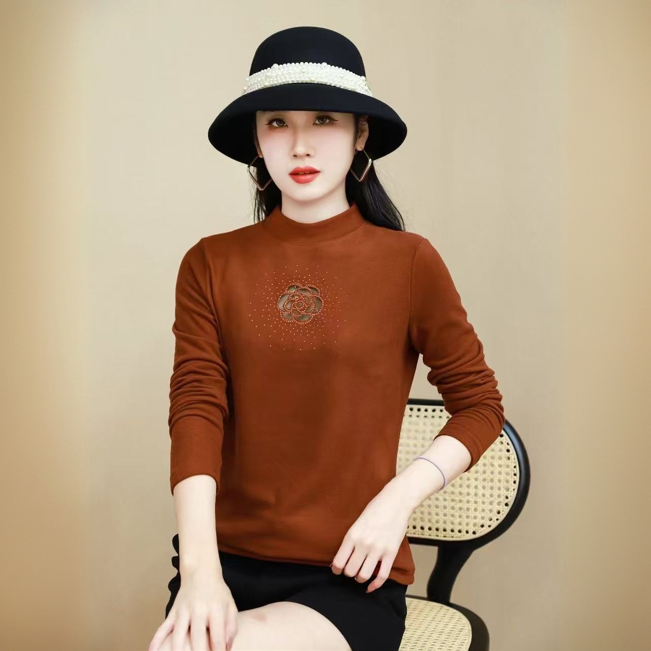 晓琳家 555  玫瑰德绒打底衣上衣T恤