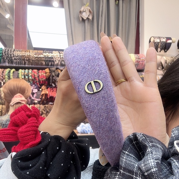 非金属布艺紫色猪鼻子发箍