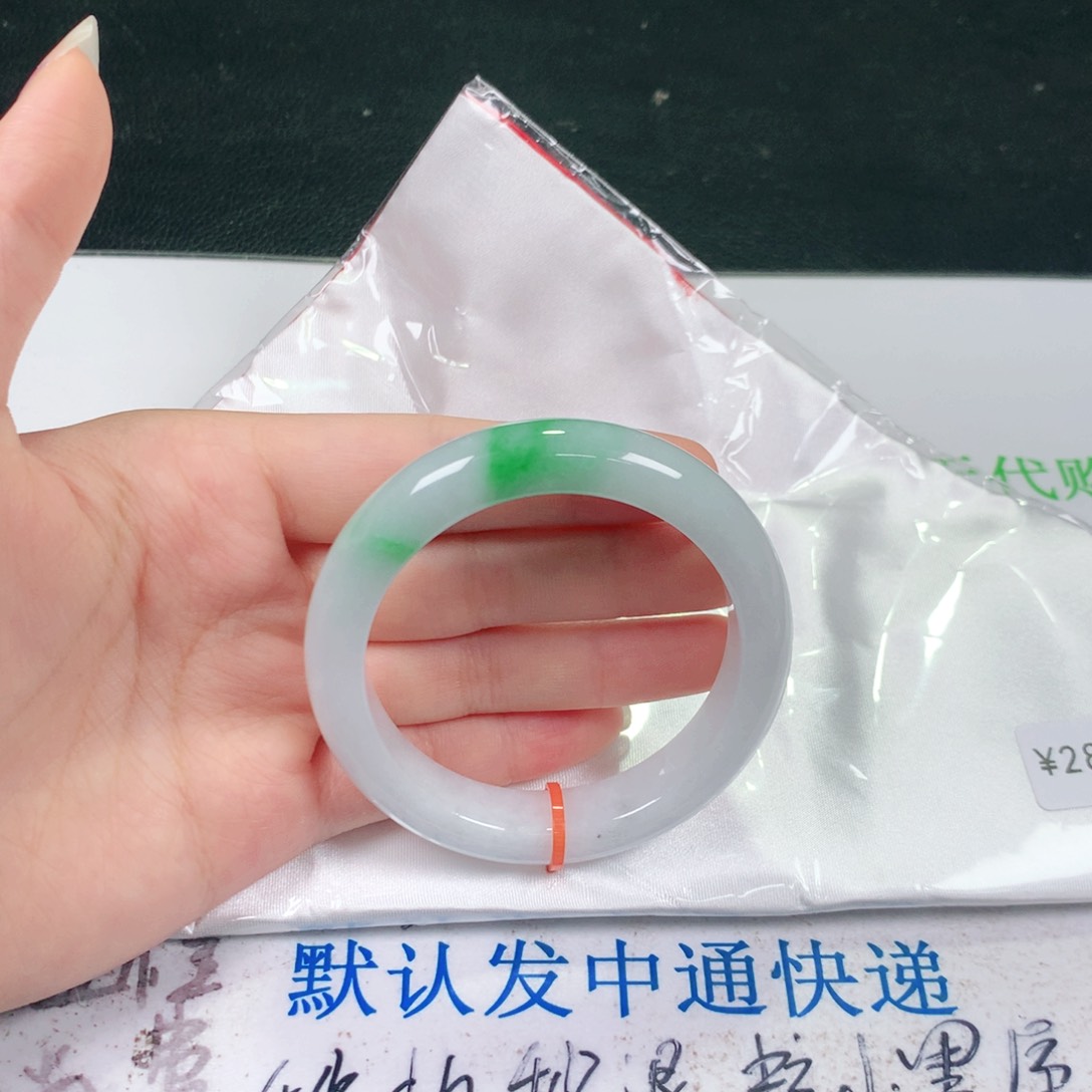 翡翠未镶嵌手镯正圈53 1231
