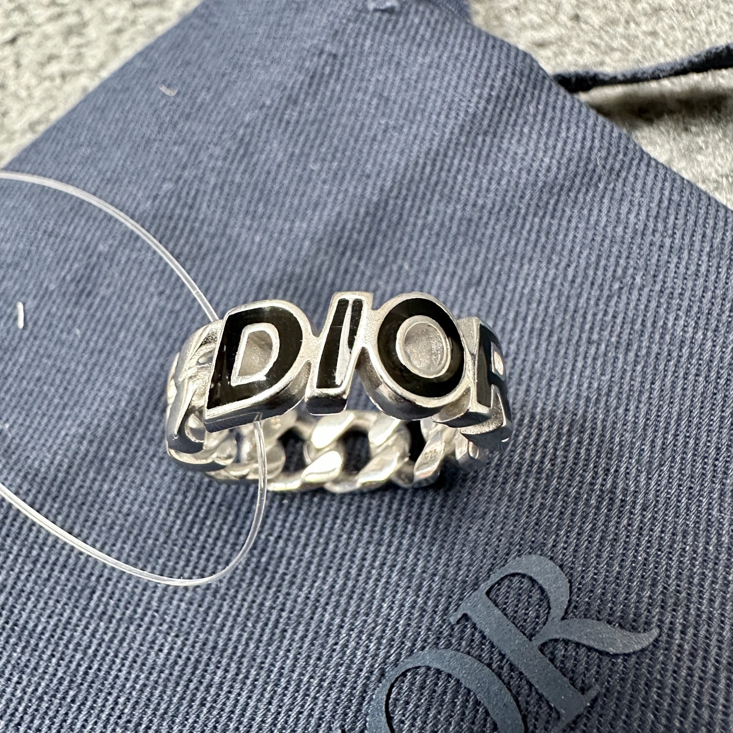 未使用 DIOR/迪奥 银色简约复古字母戒指首饰饰品宽版时尚165870
