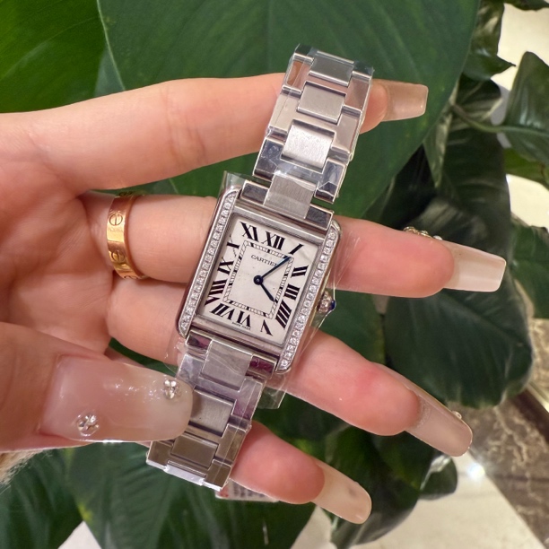 99新 Cartier/卡地亚 女表/tank系列后钻W5200013 镀银白盘31×24