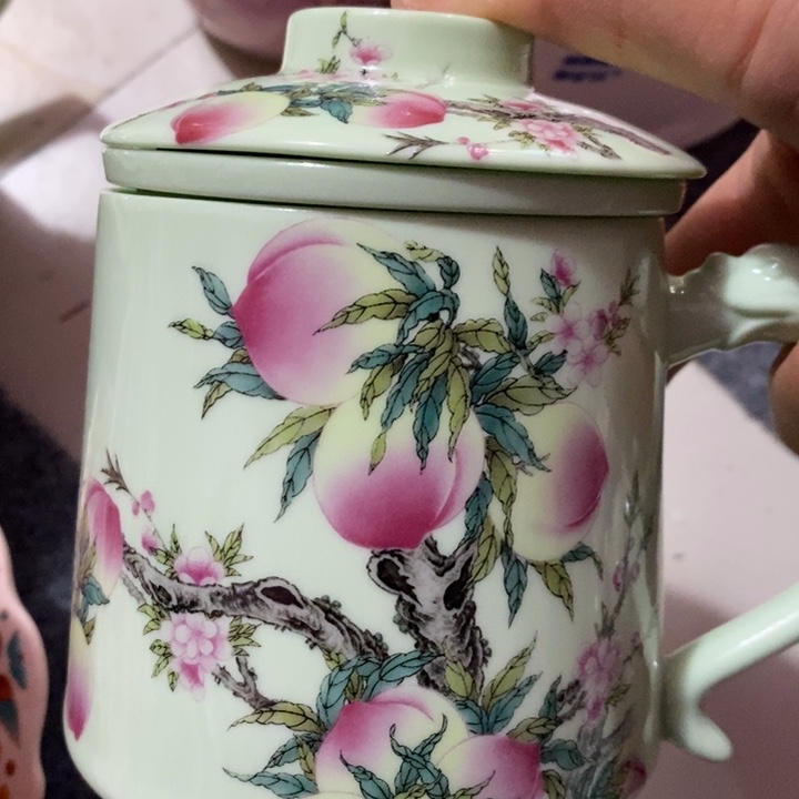 摆件陶绿稀土桃花寿桃办公杯 带茶漏