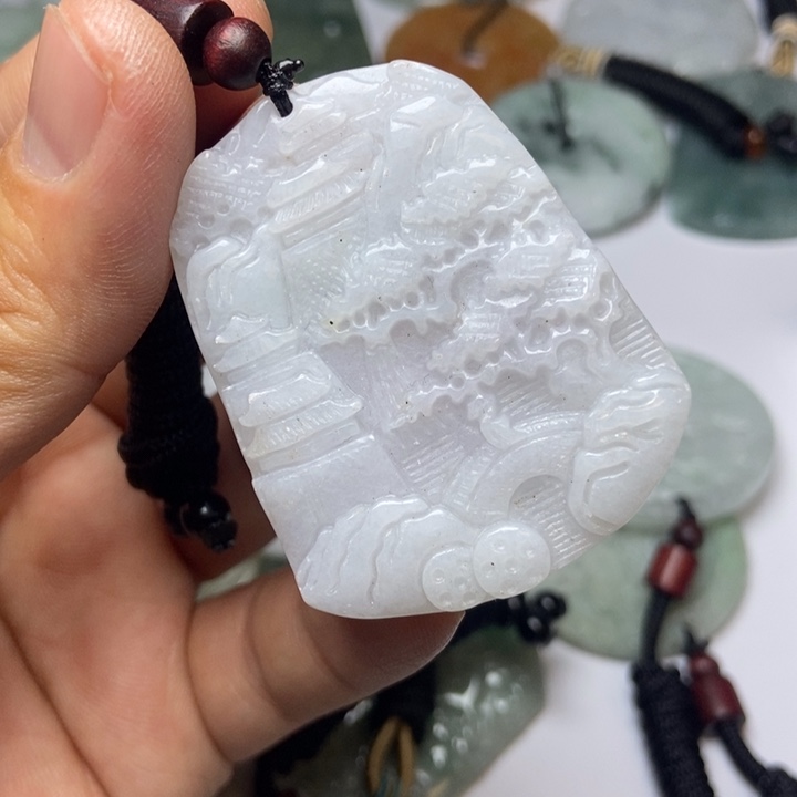 翡翠未镶嵌颈饰翡翠