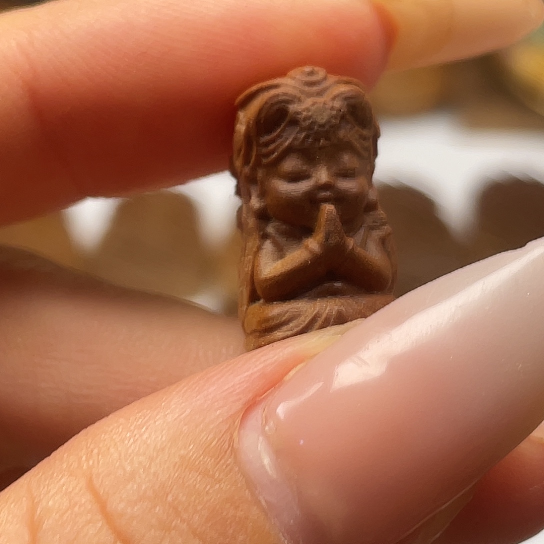 清***梦檀香木瑕疵扎基拉姆