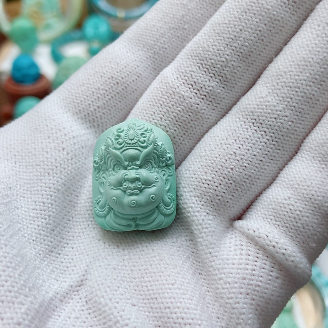 绿松石未镶嵌黄财神