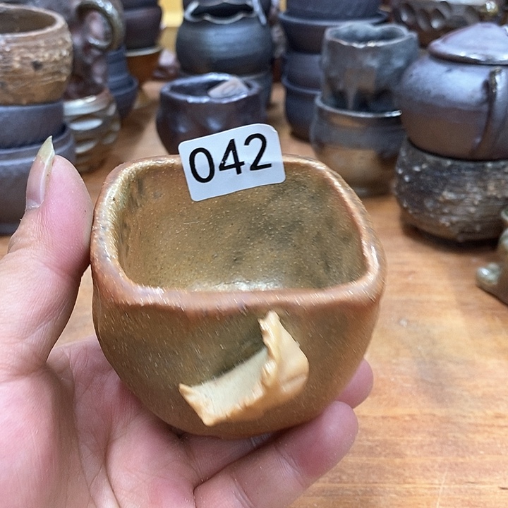 我们的确是一个人的