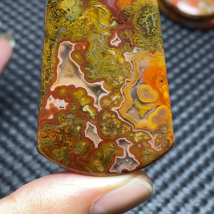 玛瑙/玉髓颈饰未镶嵌北**拥