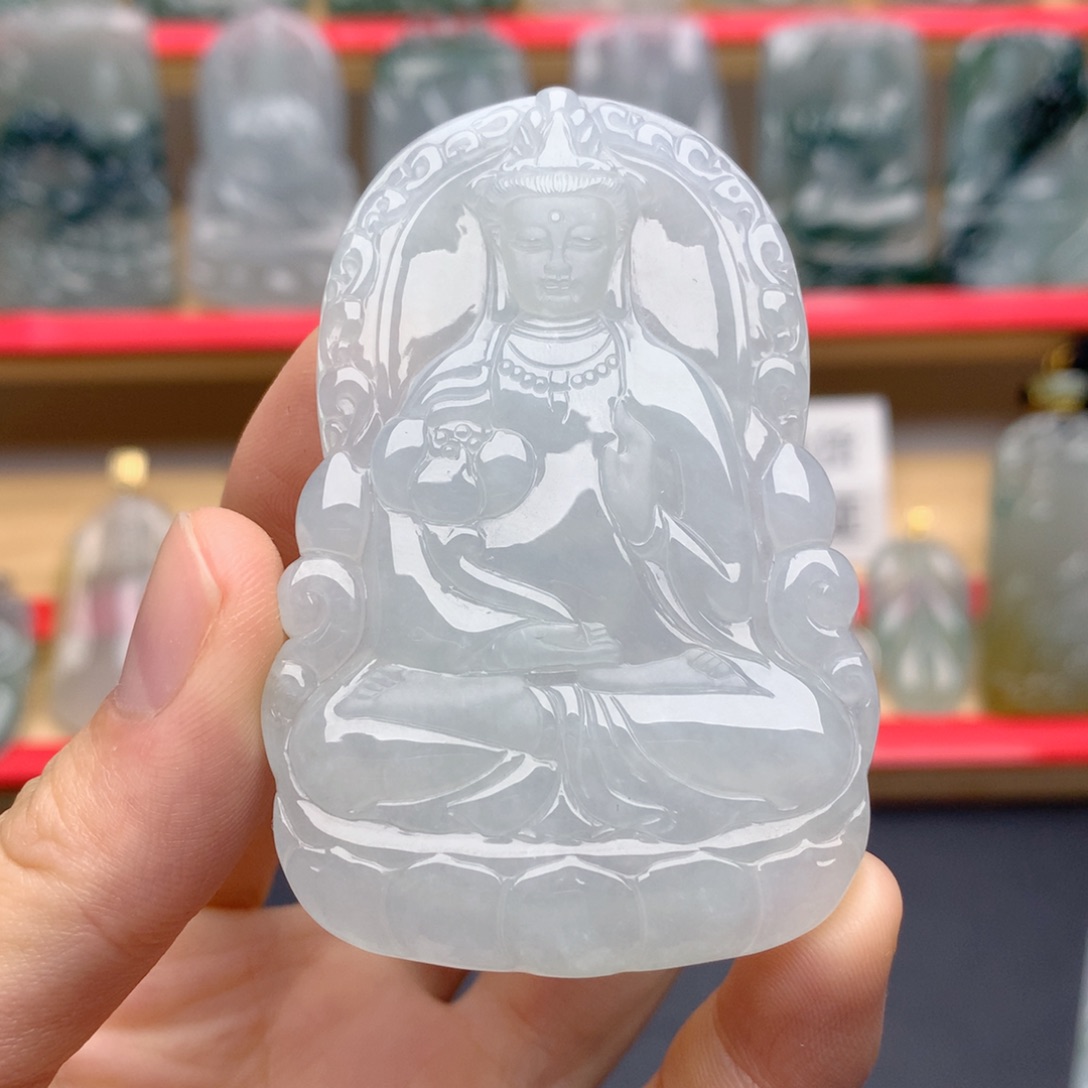 翡翠未镶嵌颈饰素衣