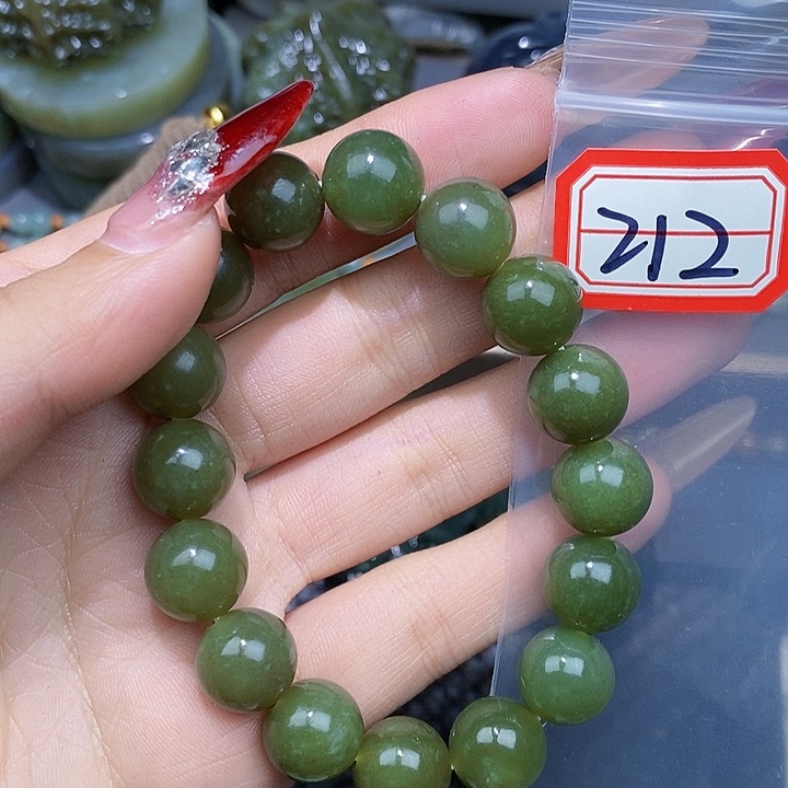 和田玉和田玉边角料随机发未镶嵌