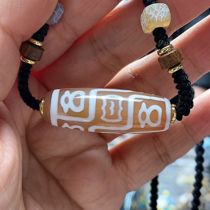 玛瑙/玉髓颈饰合金