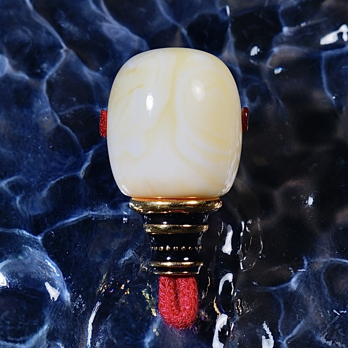 天然焦皮料黄白花蜜蜡精工18k金分体三通12.6×21.3×12.6mm