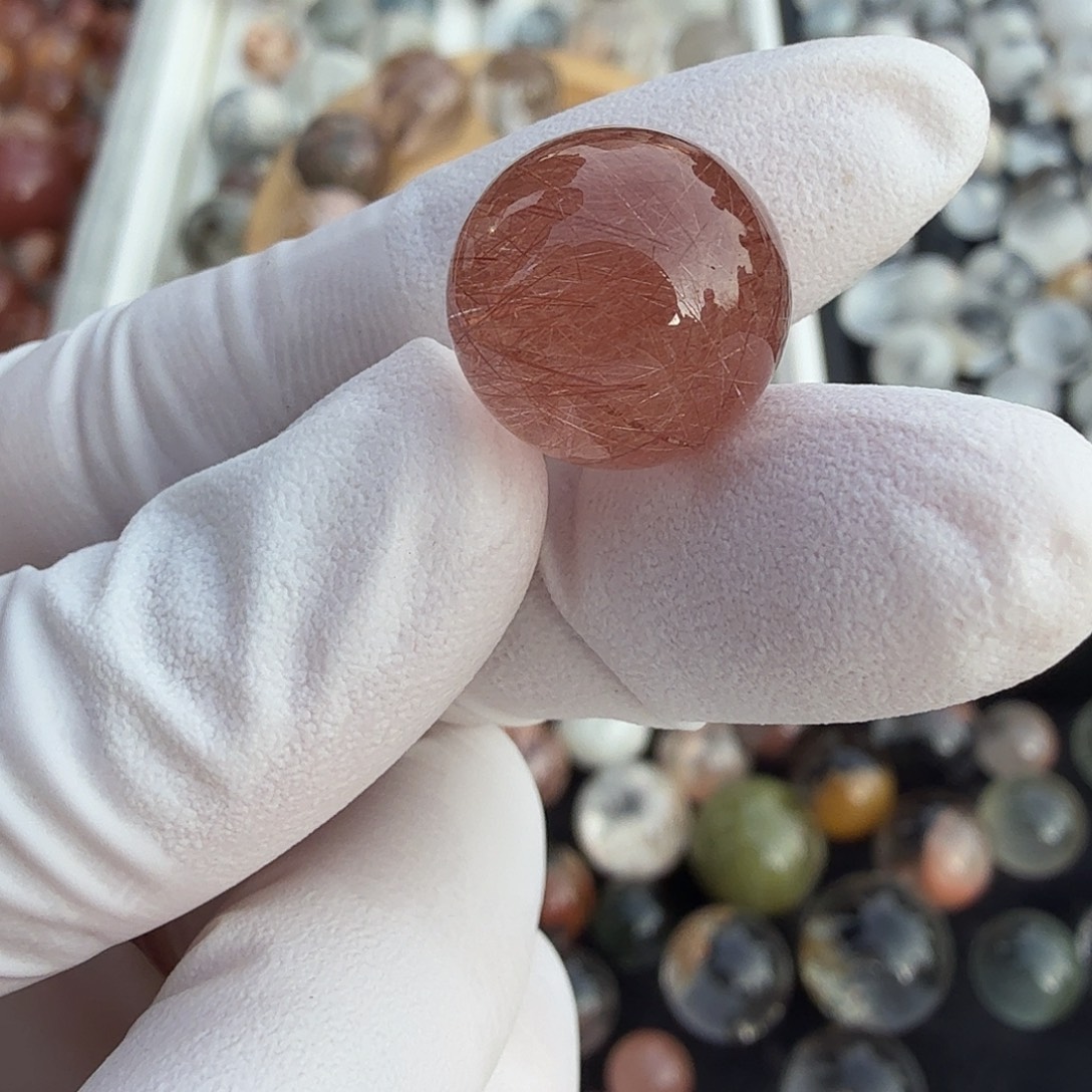 呦***呼水晶珠宝半成品未镶嵌兔毛13.6mm定制不退换