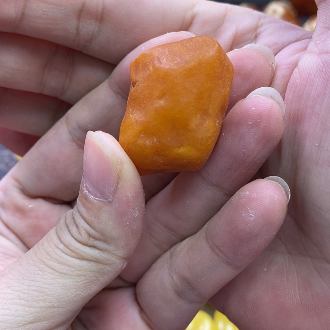 F***L定制琥珀未镶嵌蜜蜡