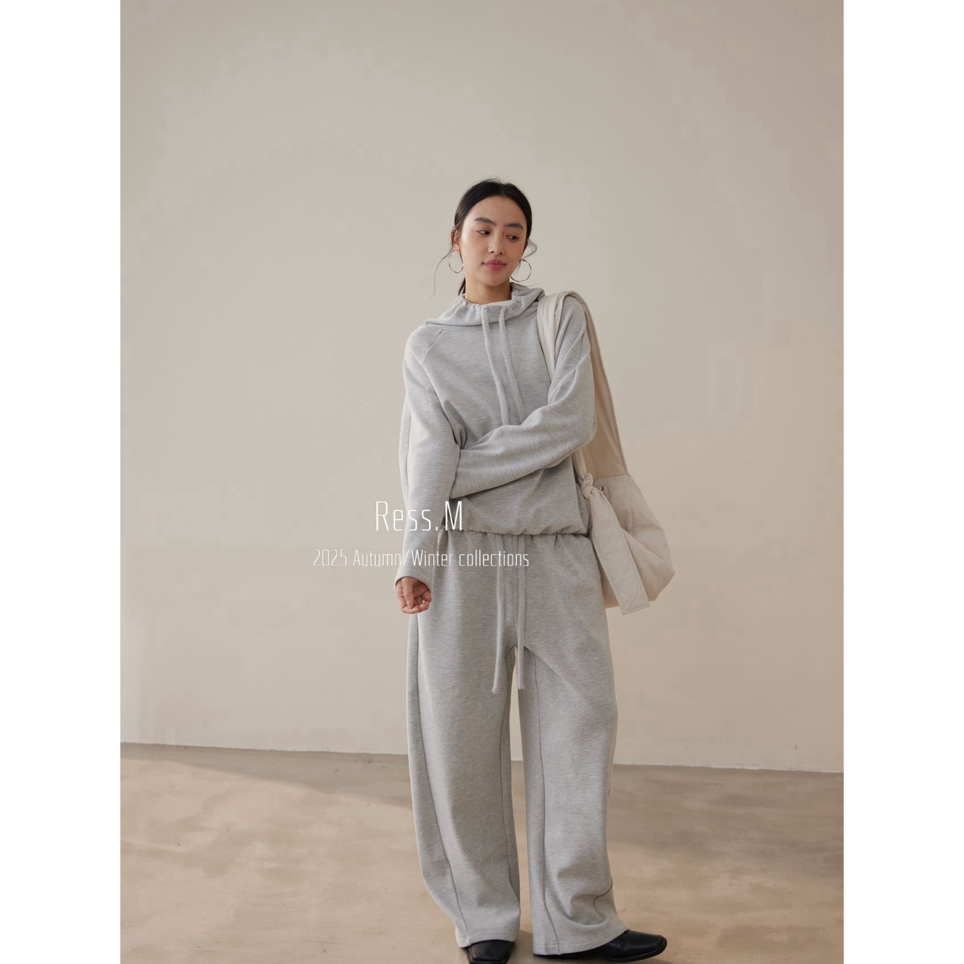 爱唯依（F）-同色系！精棉加绒弯刀卫裤休闲裤（RM06111#）RESS.M