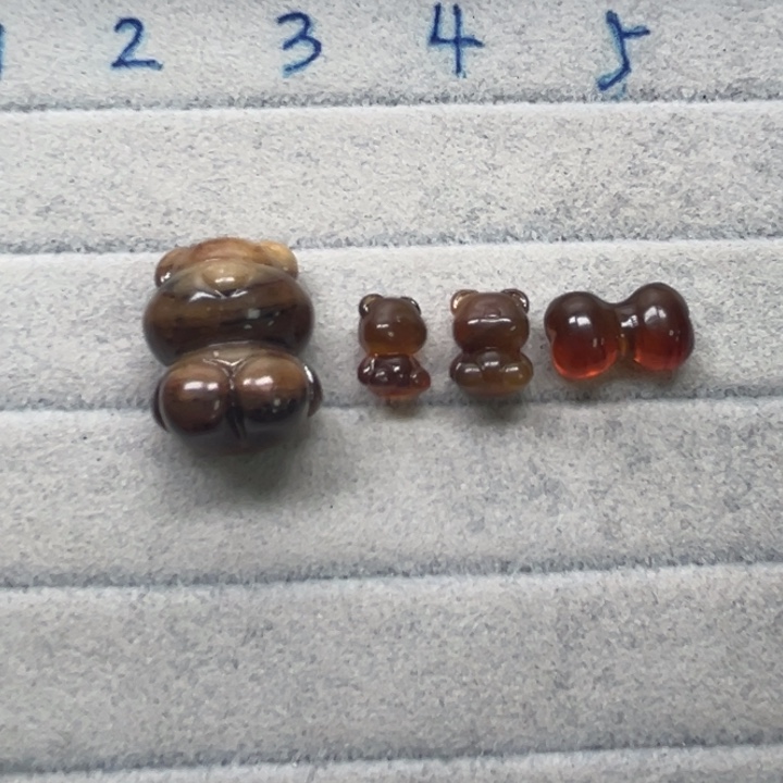 裸石琥珀未镶嵌看***看天然蜜蜡配件